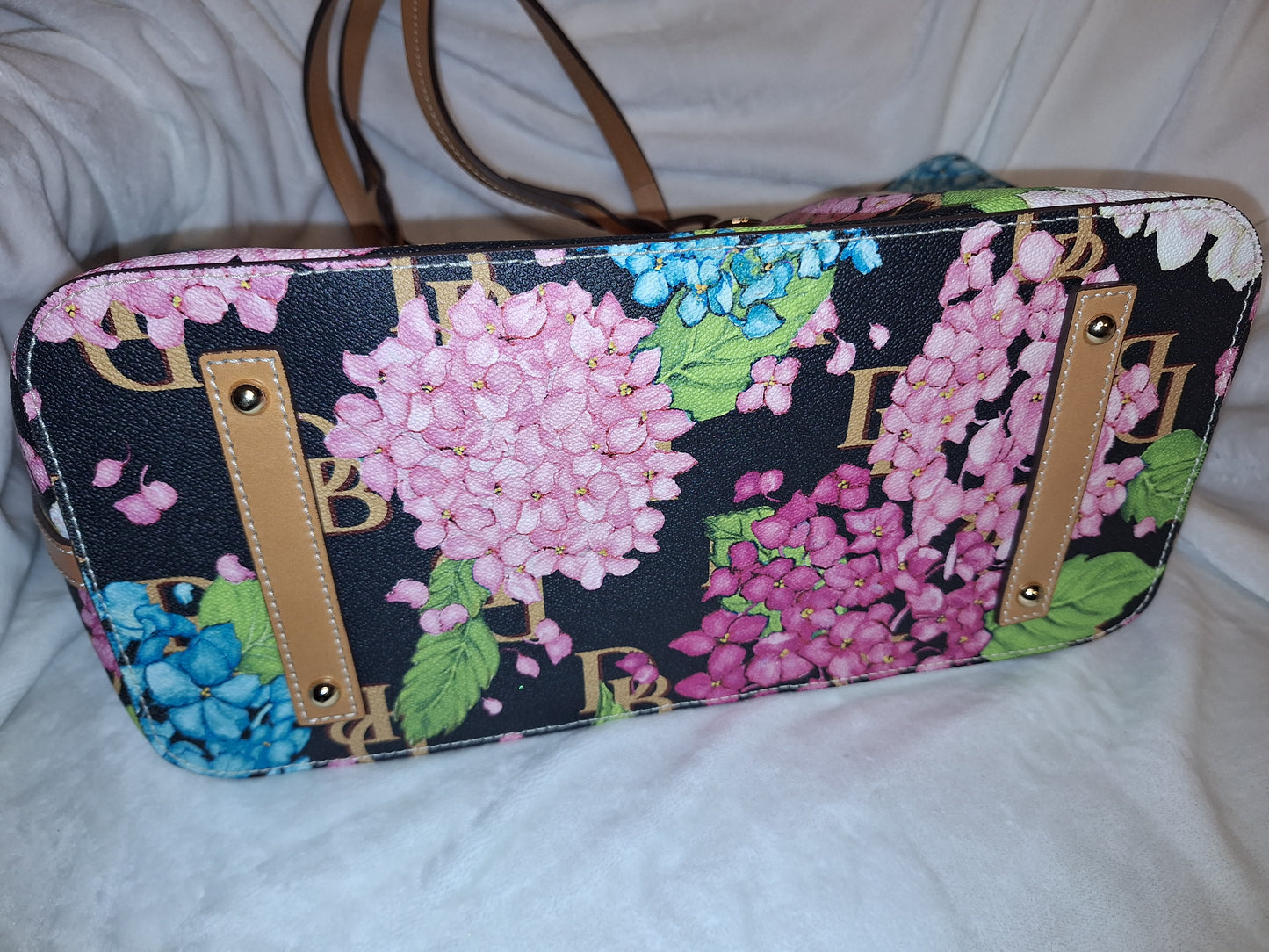 Dooney & Bourke Nelly Tote - Black Hydrangea Monogram - EUC (Price Includes Shipping)