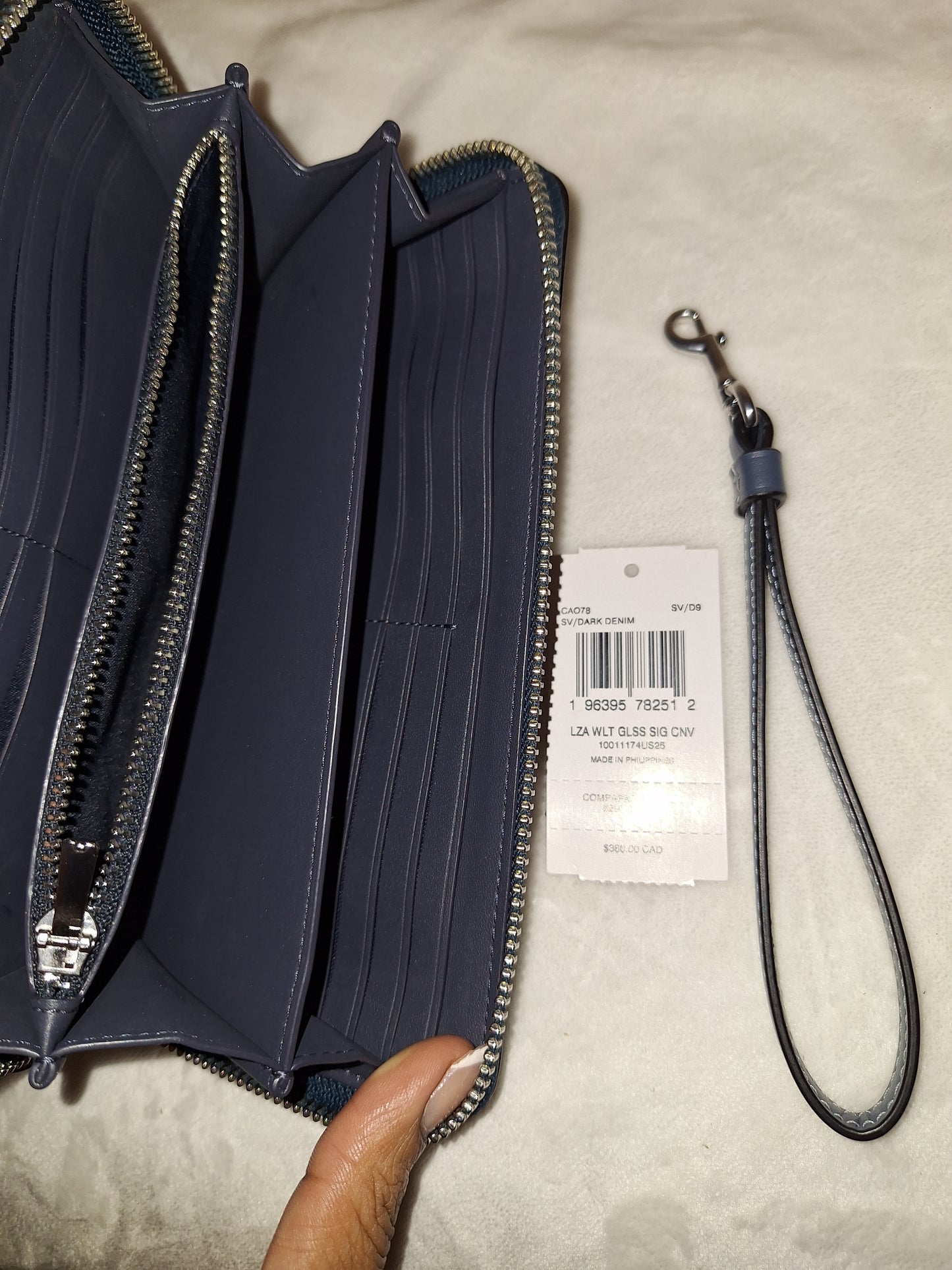 Coach Glossy Signature Denim Long Zip Wallet/Wristlet - GUC (Price Includes Shipping)