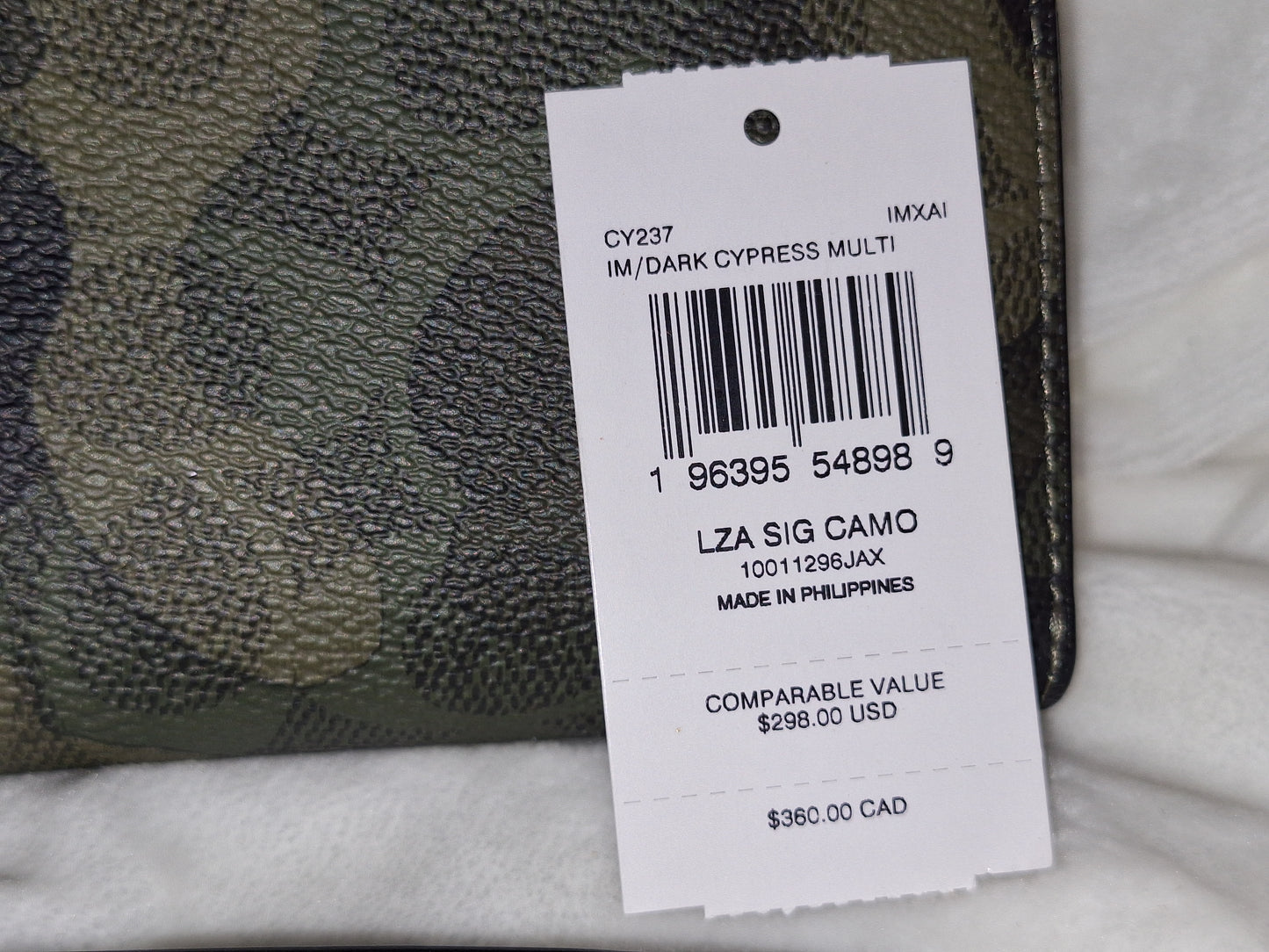 Coach Camouflage Long Zip Wallet/Wristlet - EUC (Price Includes Shipping)