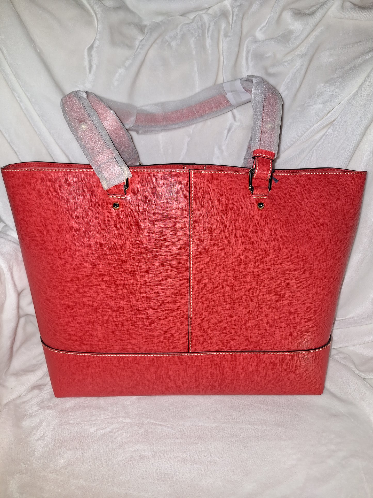 Dooney & Bourke Saffiano Chelsea Tote - Tomato - NWT (Price Includes Shipping)