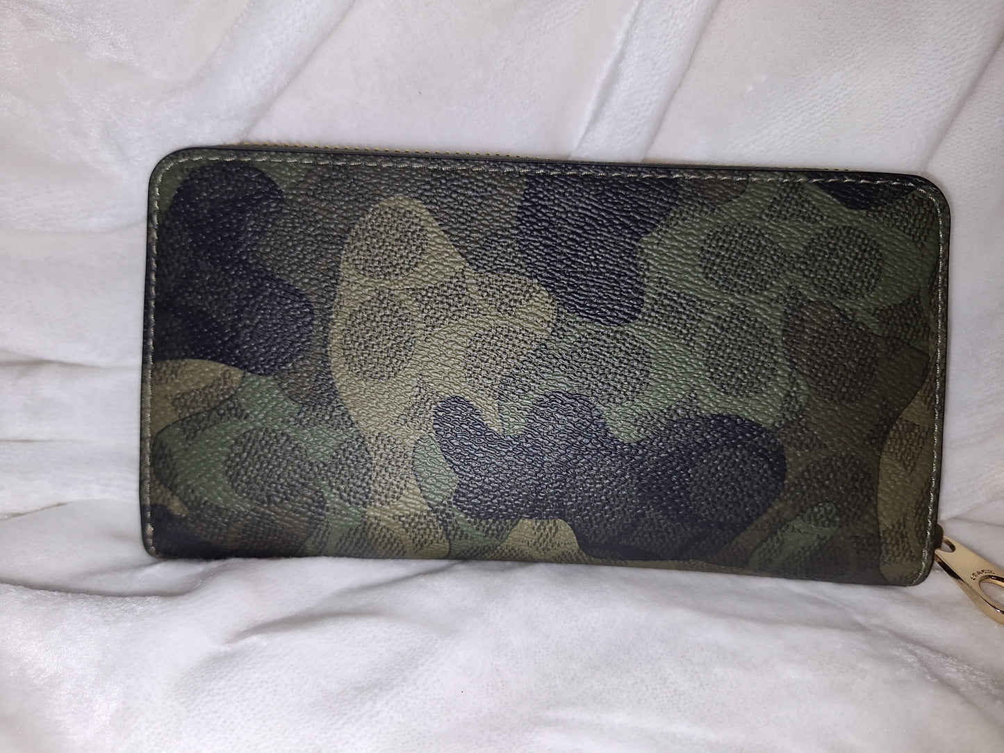 Coach Camouflage Long Zip Wallet/Wristlet - EUC (Price Includes Shipping)