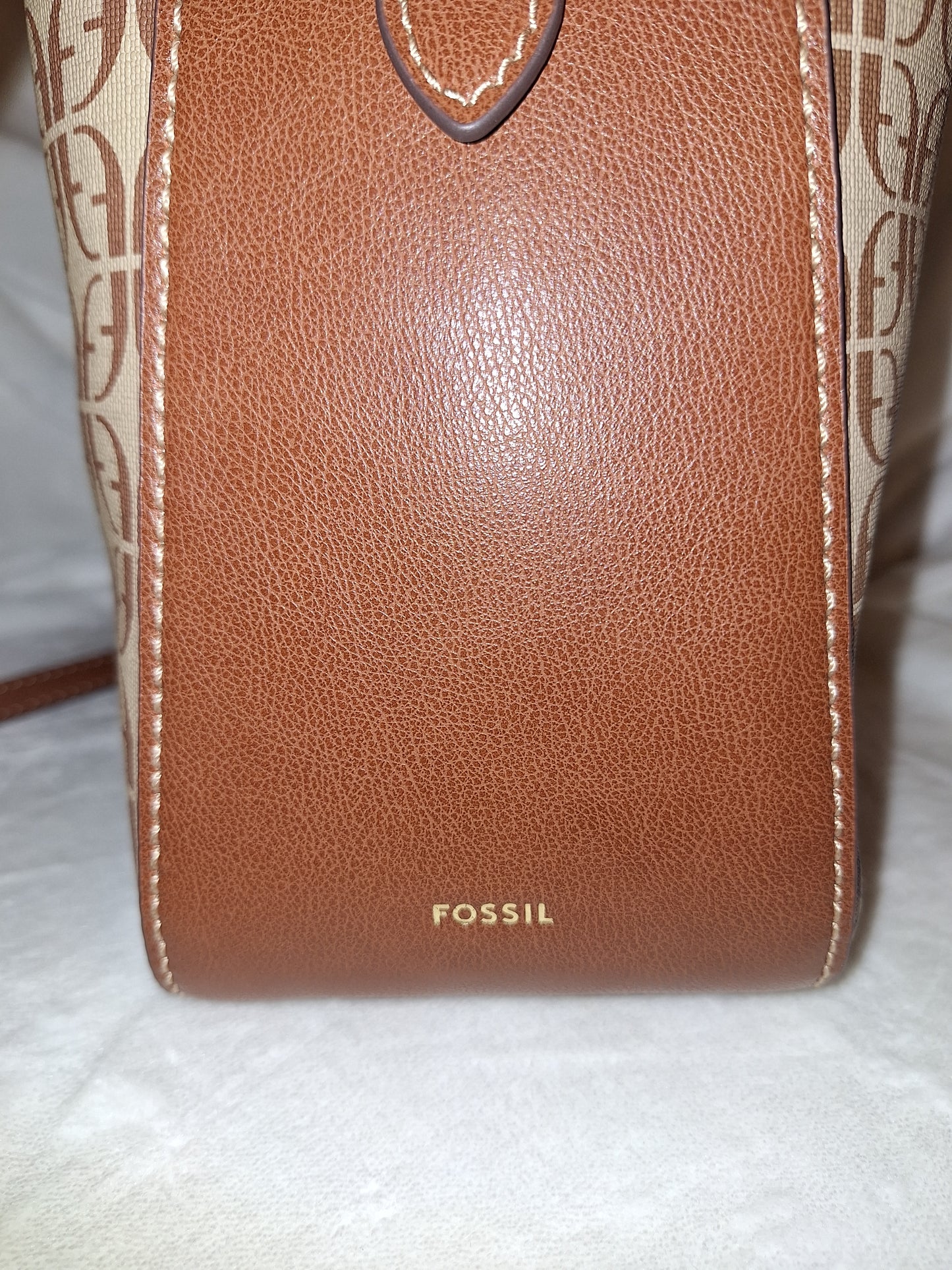 Fossil Tesa Bucket Drawstring Bag - Signature Canvas & Leather - Tan/Brown - NWT (Price Includes Shipping)