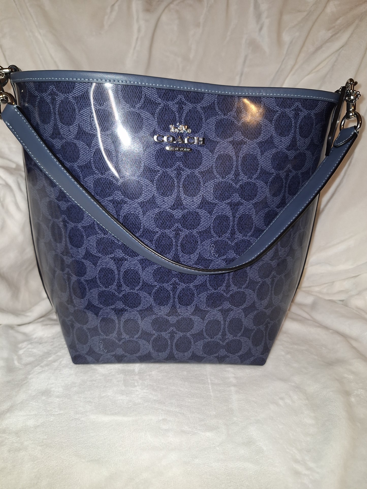 Coach Large City Bucket - Glossy Signature Dark Denim - EUC - (Price Includes Shipping)