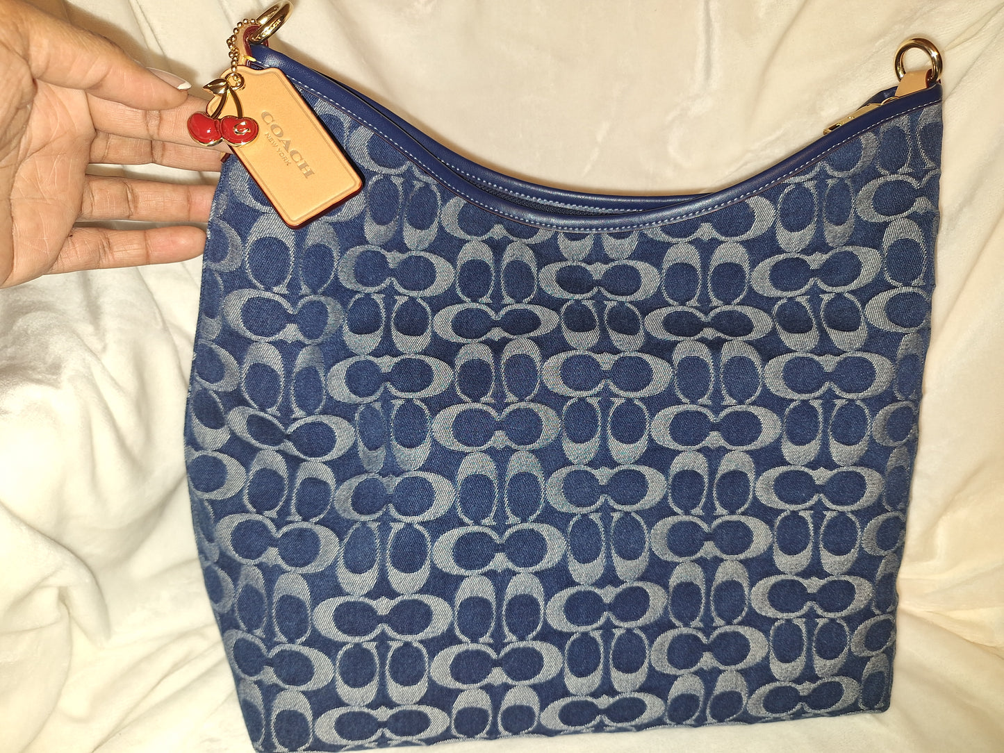 Coach Signature Denim Large Laurel - EUC (Price Includes Shipping)