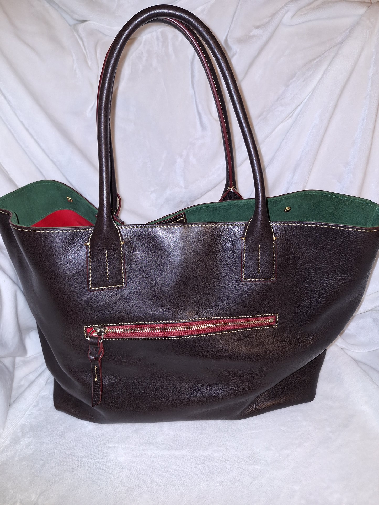 Dooney & Bourke Florentine Medium Russell - Brown T'moro  - EUC (Price Includes Shipping)