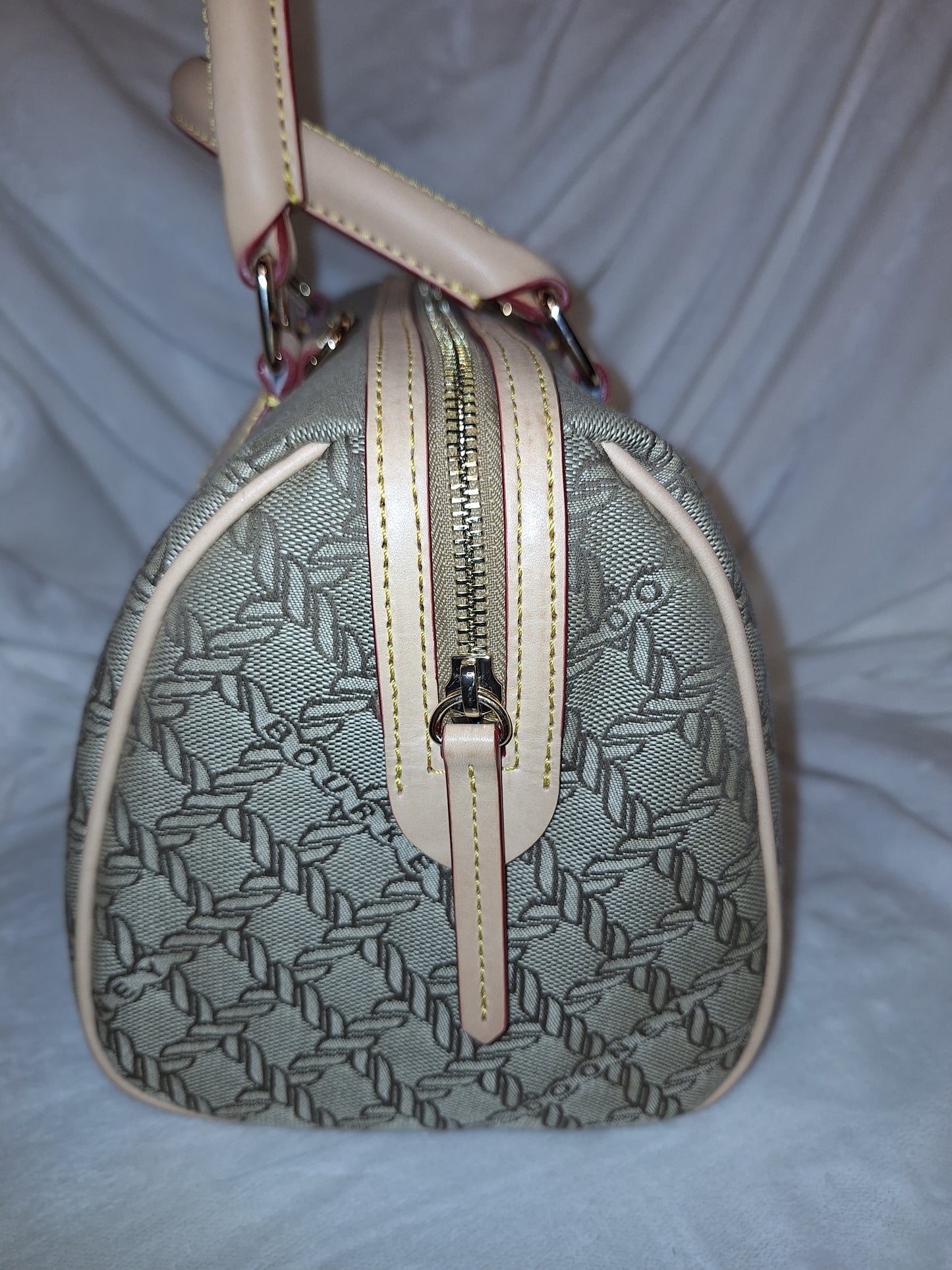 Dooney & Bourke Maritime Barrel Satchel - NWOT (Price Includes Shipping)