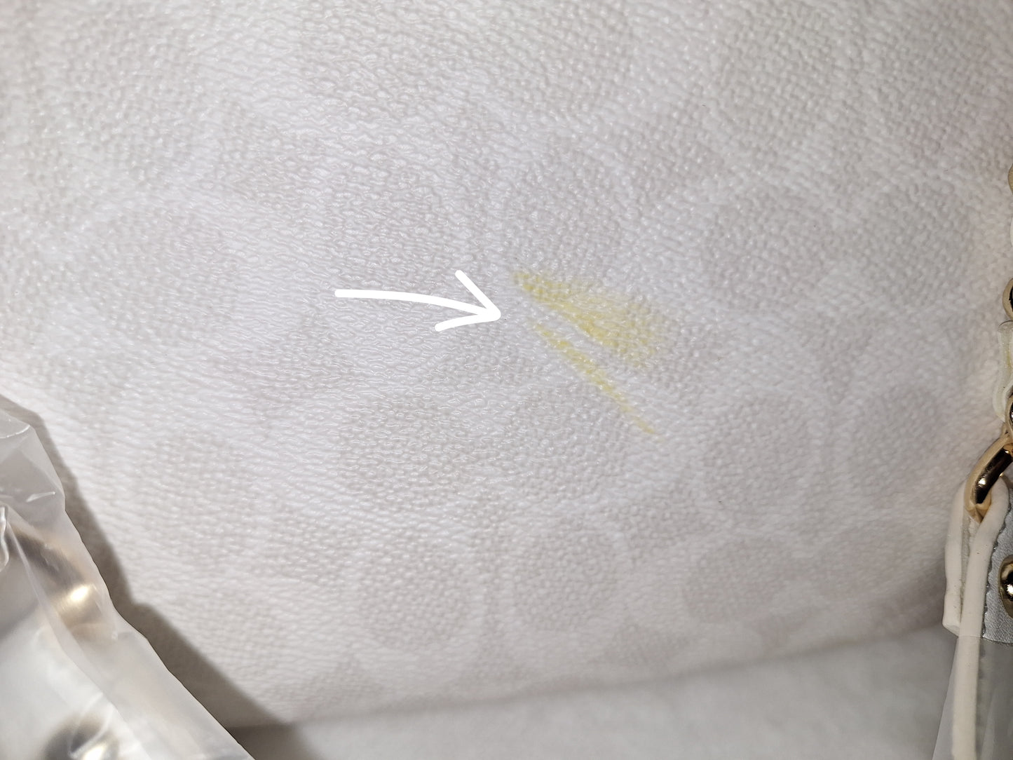 Coach Signature Gallery Tote - White/Chalk - NWT - (Yellow marked on the back shown in picture) & Long Zip Wallet - NWT & Large Corner Zip - NWT(Price Includes Shipping)