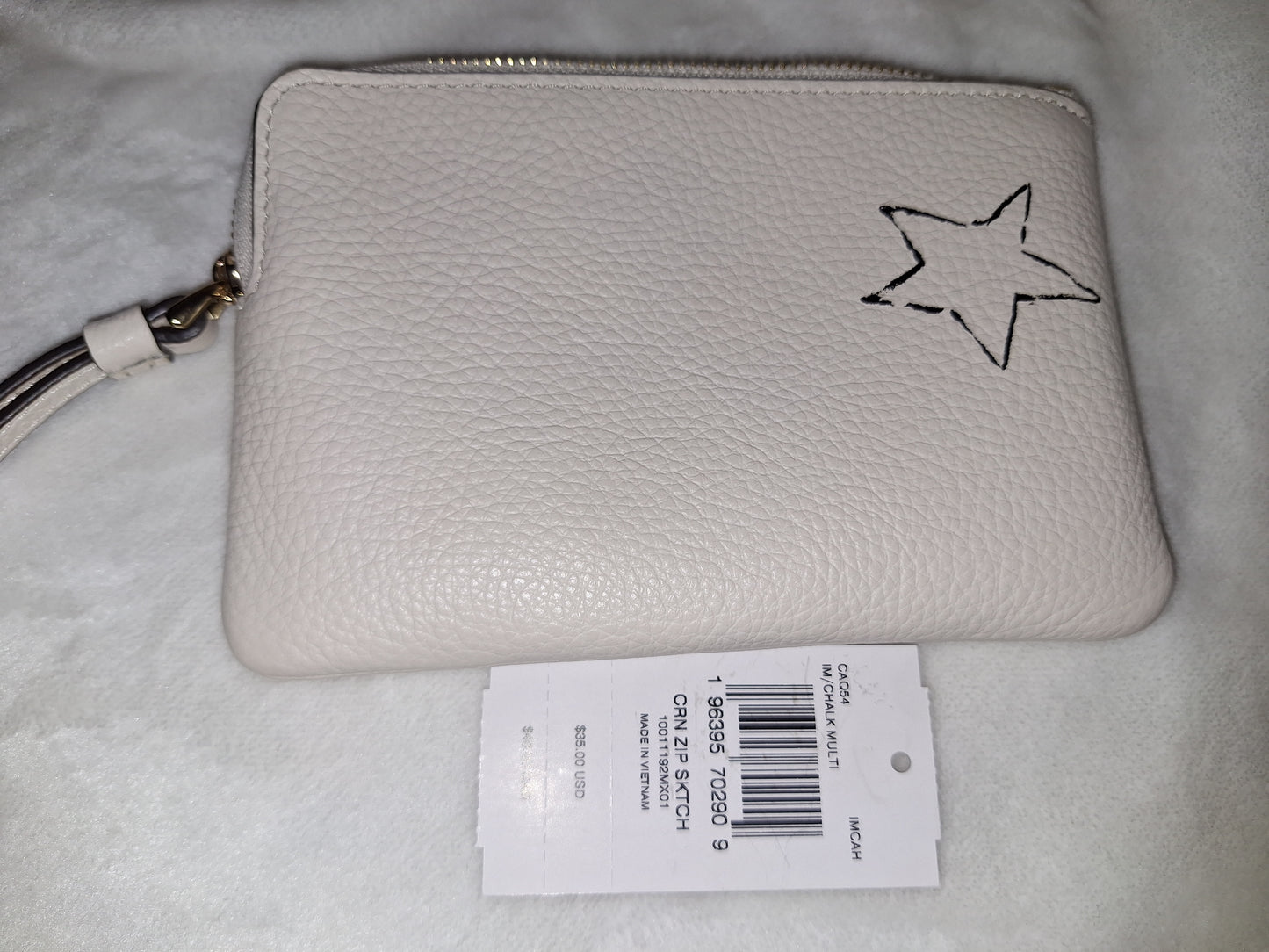 Coach Sketch Print Corner Zip - EUC (Price Includes Shipping)